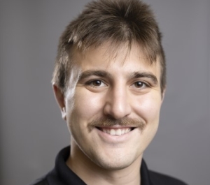 Gio Russo Headshot